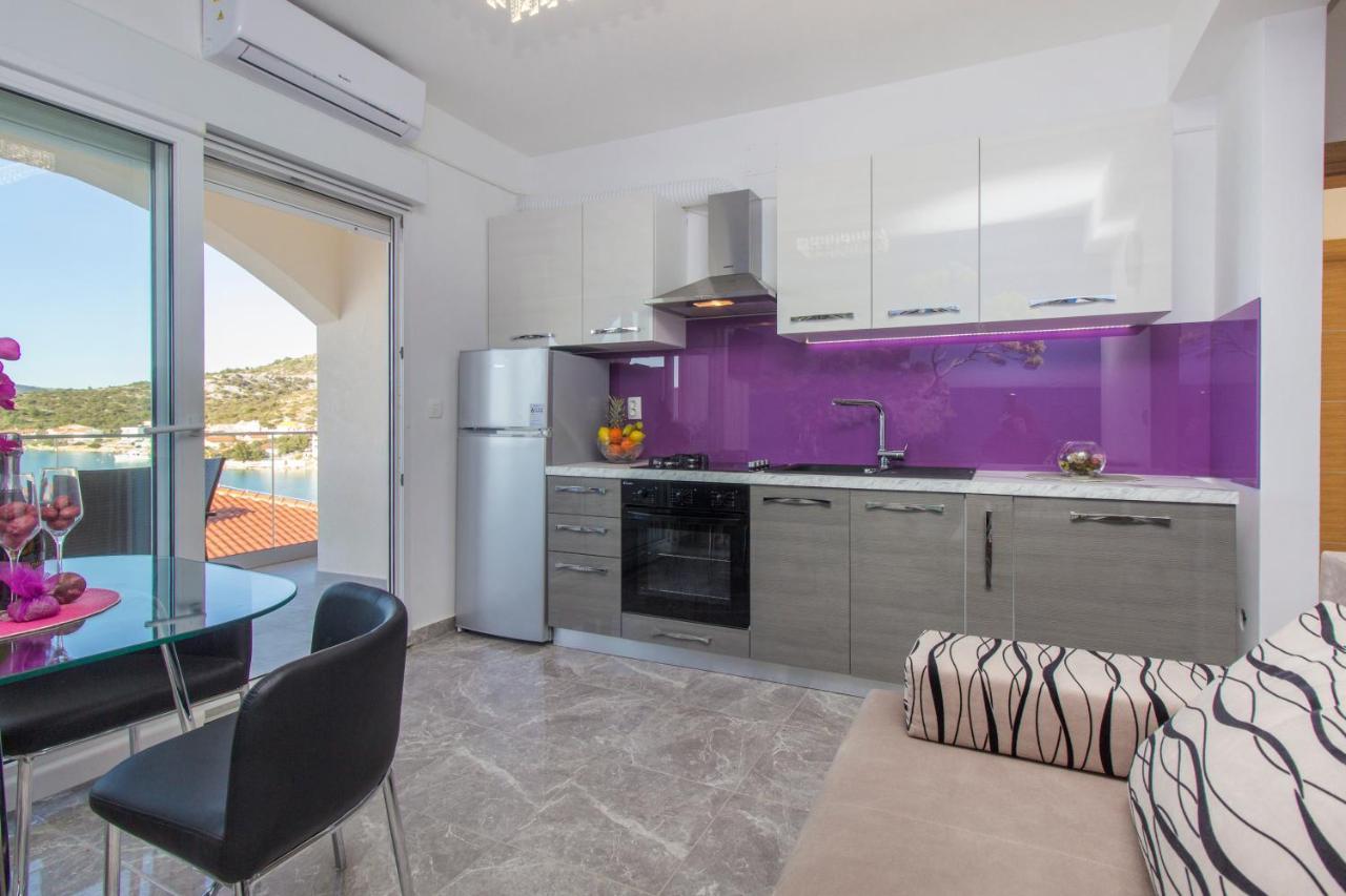 Apartmani Malis ราชานิ ภายนอก รูปภาพ
