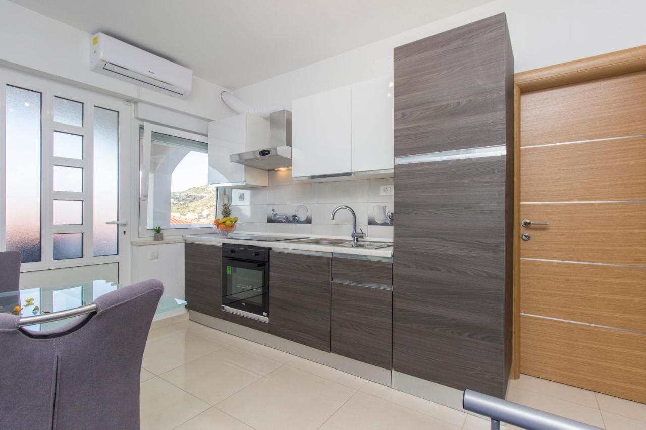 Apartmani Malis ราชานิ ภายนอก รูปภาพ